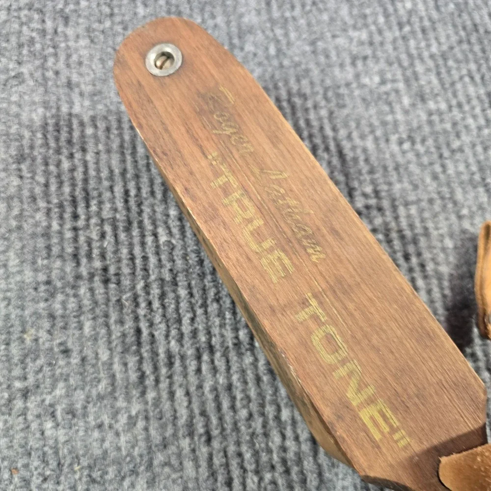 Vintage Roger Latham True Tone Turkey Box Call Walnut Wood Leather Strap Hunting